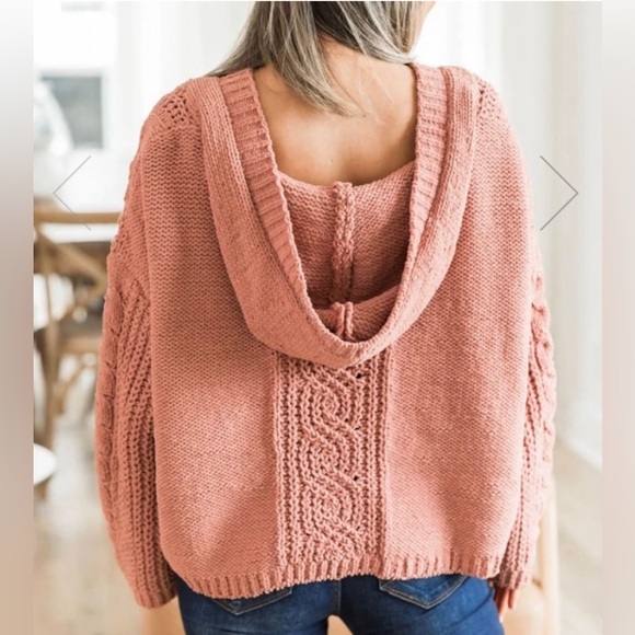 Pink Lily Oversized Terracotta Chenille Cable
Knit Sweater - Picture 3 of 9